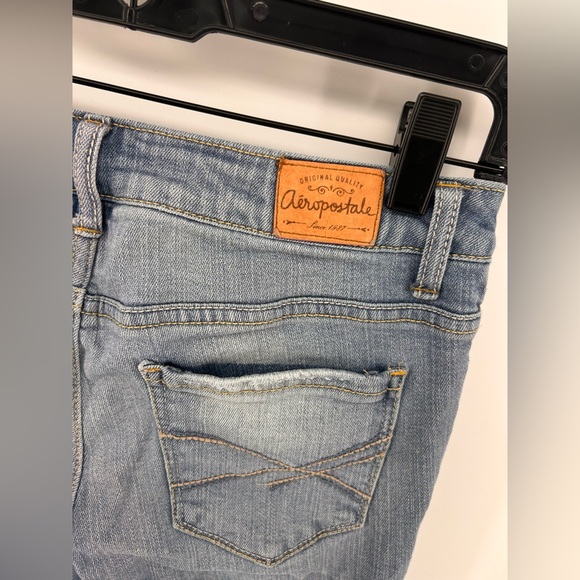 Aeropostale Bayla Skinny Denim Crop Jeans Women's 0 REG Blue Cotton Destroyed - Picture 3 of 9